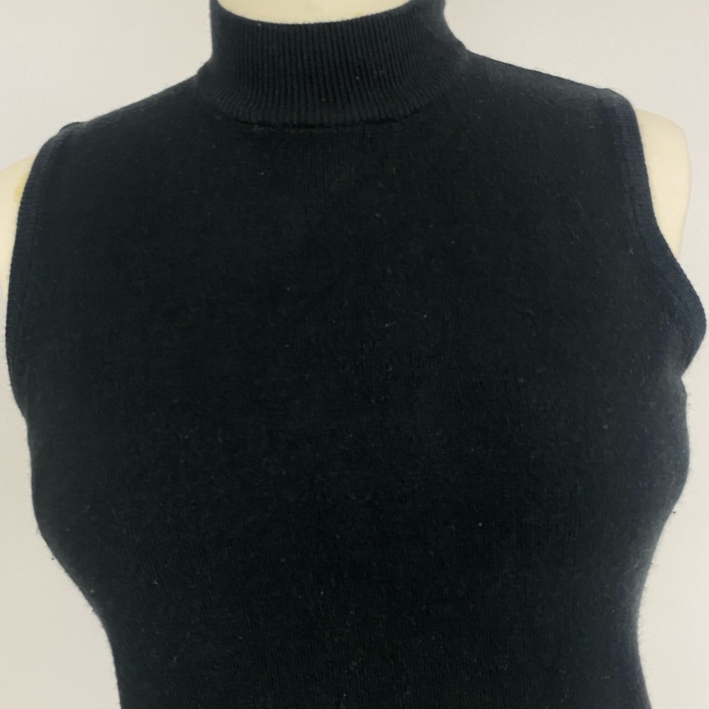 Vintage goodlcothes sleeveless turtleneck sweater L